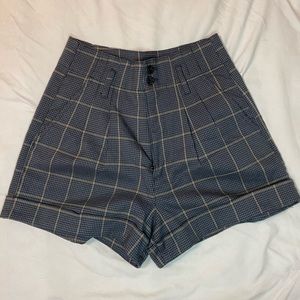 Abercrombie & fitch xs checkered high waisted shorts